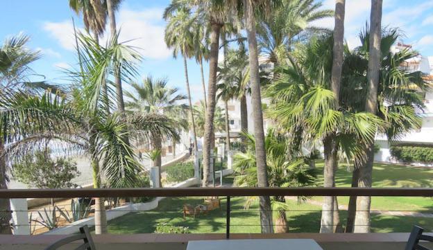 Apartamentos Playa Torrecilla Nerja Bilik gambar