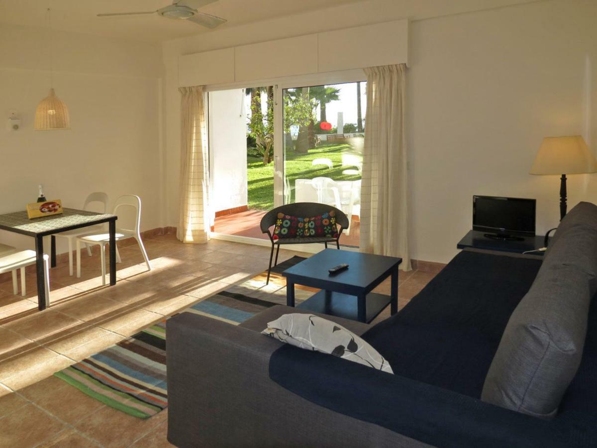 Apartamentos Playa Torrecilla Nerja Luaran gambar