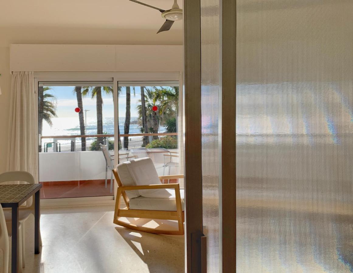 Apartamentos Playa Torrecilla Nerja Luaran gambar